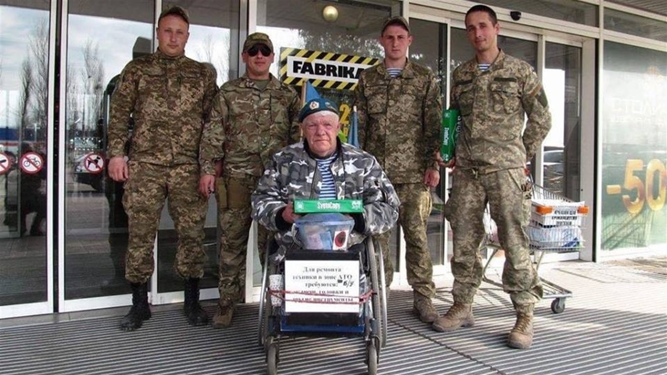 Відомий усій Україні херсонець дядя Гріша Янченко може стати Народним волонтером