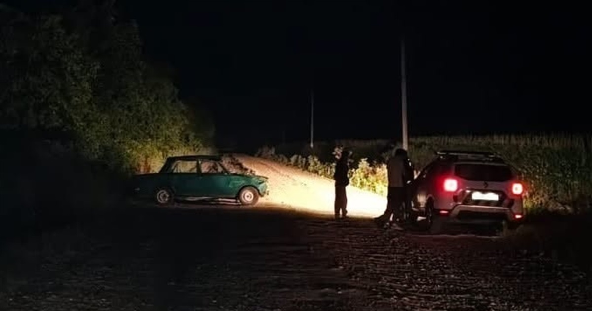У Шипинцях нетверезий водій перекинув автомобіль із 7 пасажирами: серед травмованих – неповнолітні