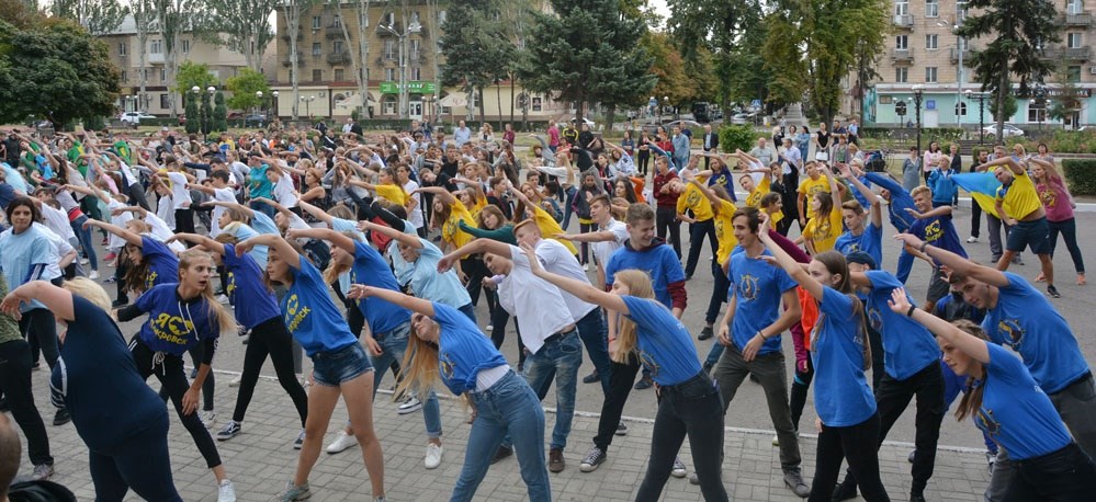 Загальноміська зарядка на площі Шибанкова