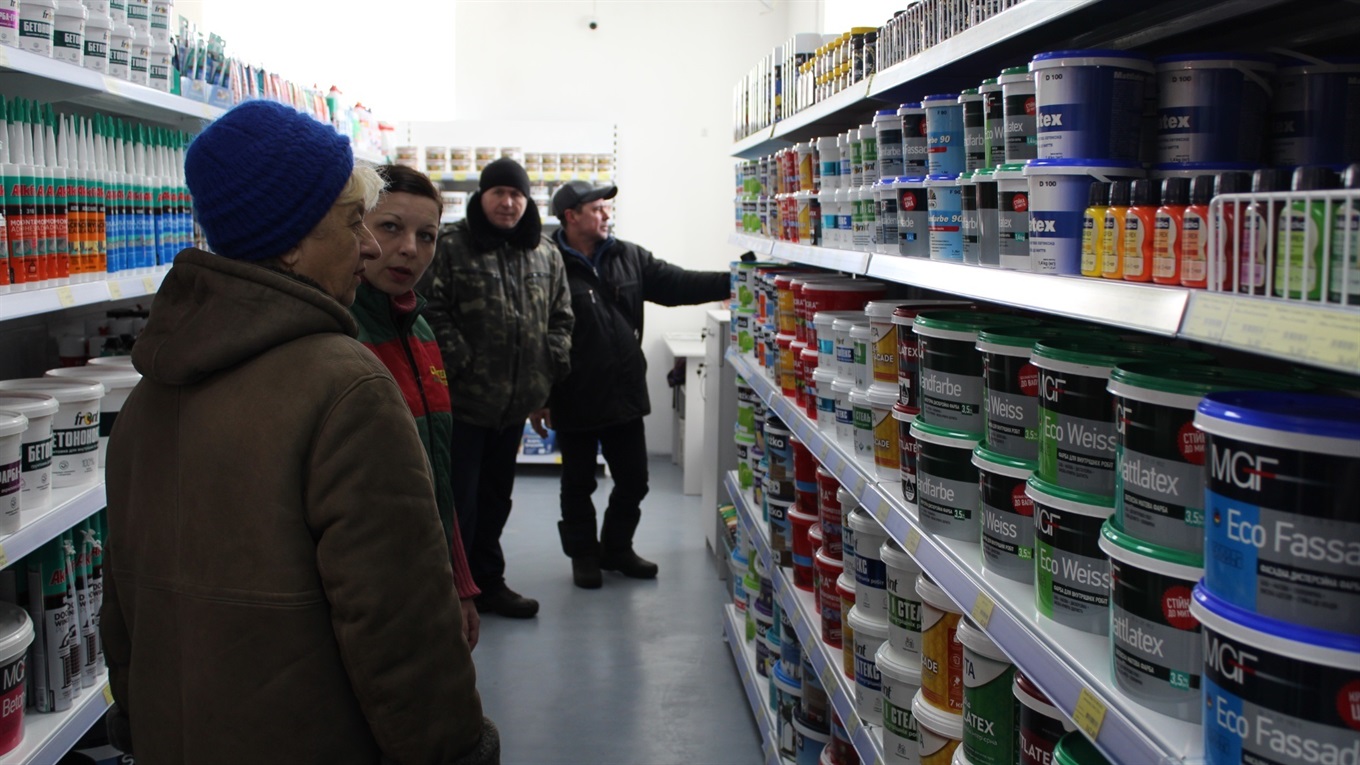 У Сватовому в новому супермаркеті «Строитель» можна купити все для ремонту, не їдучи у інше місто