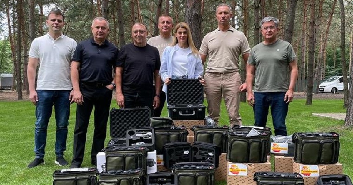 Благодійний фонд Миколи Філонова з партнерами закупив для ЗСУ дрони, приціли та тепловізори