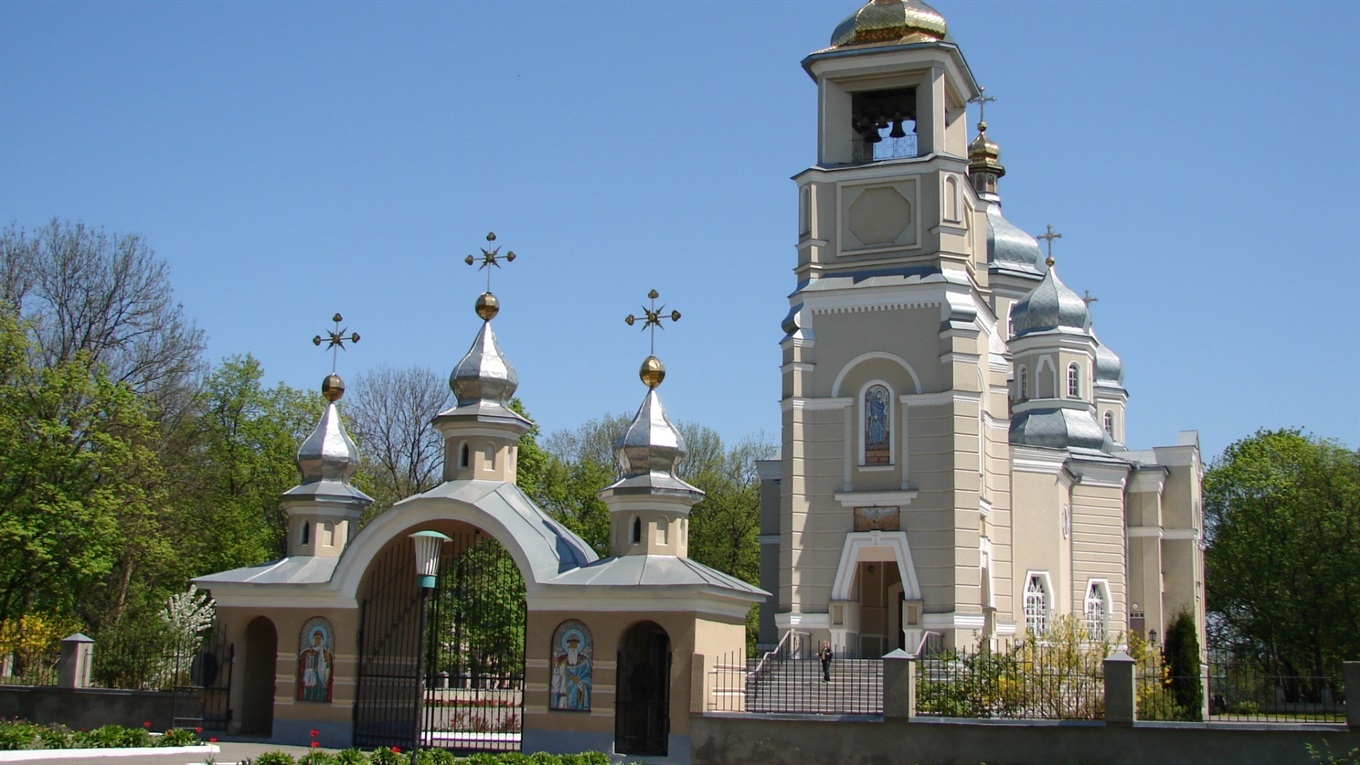 Пазли City: дізнайся як виглядав Гадяцький Свято-Успенский собор у ХХ столітті