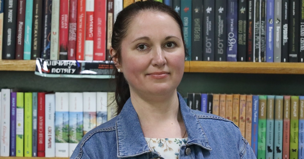 Що читають сміляни: продавчиня в книжковій крамниці Інна розповіла, яка література в тренді
