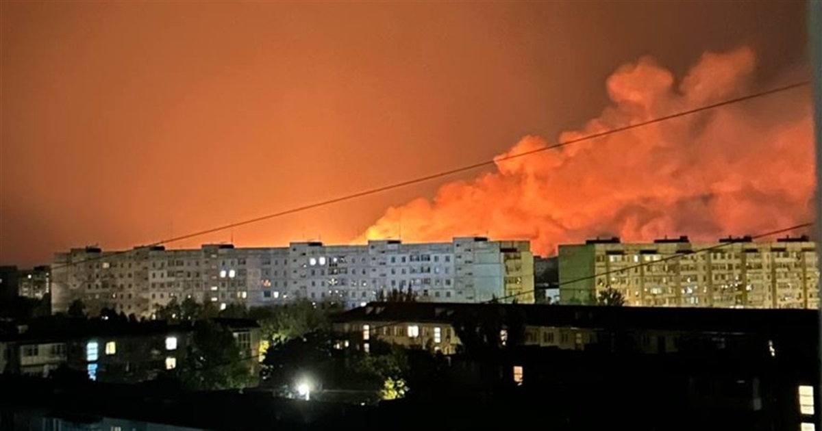 В окупованому Бердянську вибух та пожежа в районі хлібокомбинату