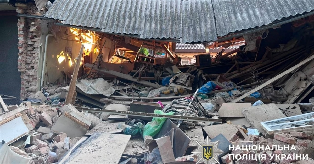 Ворожа атака на Київщину: у Броварському районі поранено пятеро людей, пошкоджено будинки