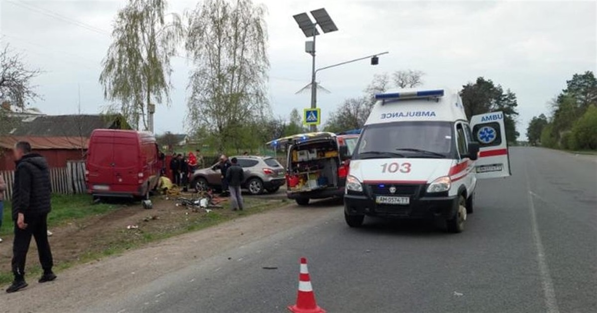 Дві велосипедистки загинули у ДТП на Житомирщині