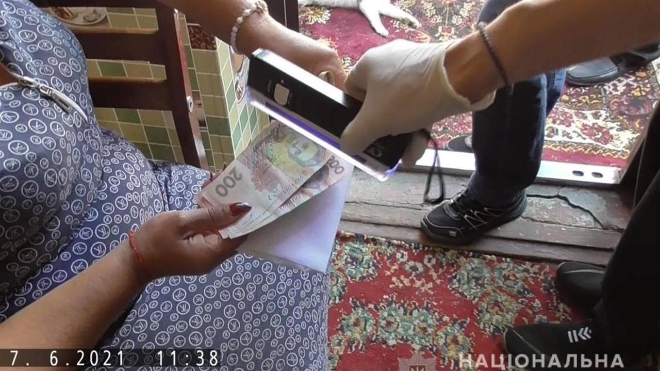 200 згортків амфетаміну і канабісу: Жмеринські поліцейські викрили злочинну діяльність групи осіб