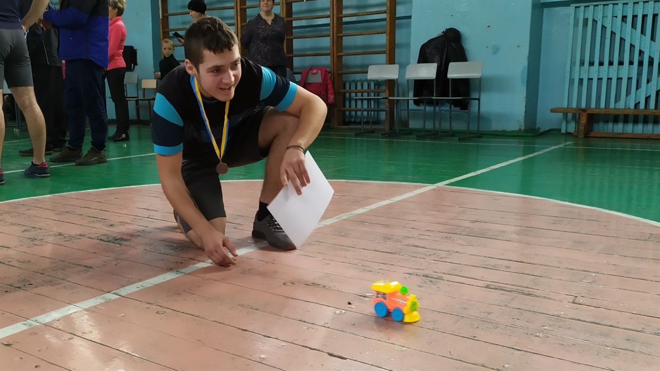Як зустріли День студента у Кураховому: подробиці зі спортивного майданчика