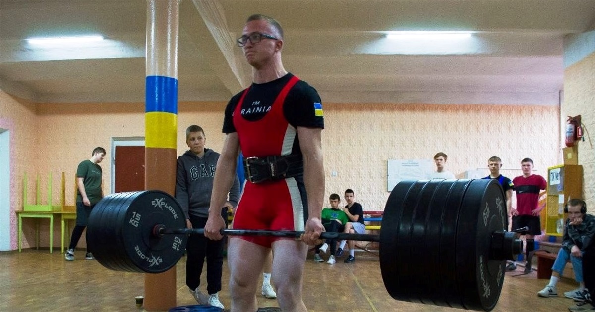 Відкрита першість ДЮКФП зі станової тяги у Звягелі: результати змагань