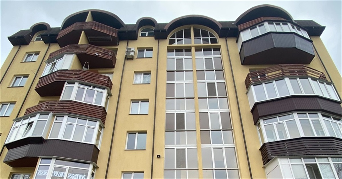 В Ірпені провели ремонт чотирьох будинків, пошкоджених обстрілами. Подавайте заявки й ви