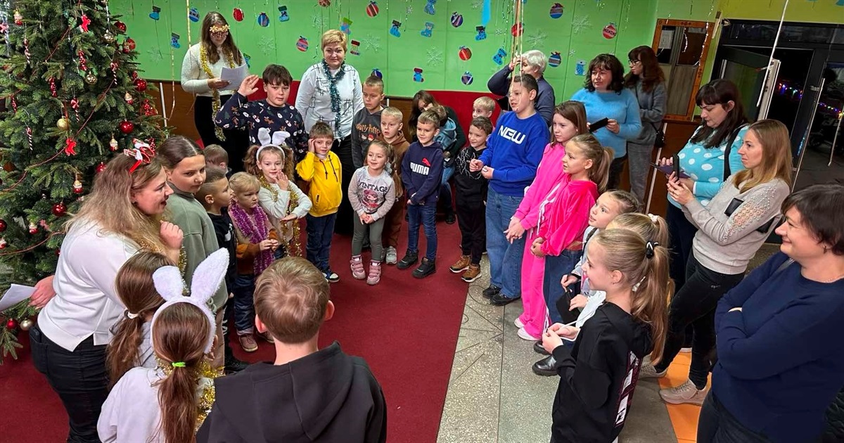 Льодяна майстерня у дитячій бібліотеці: як пройшов день зимових див