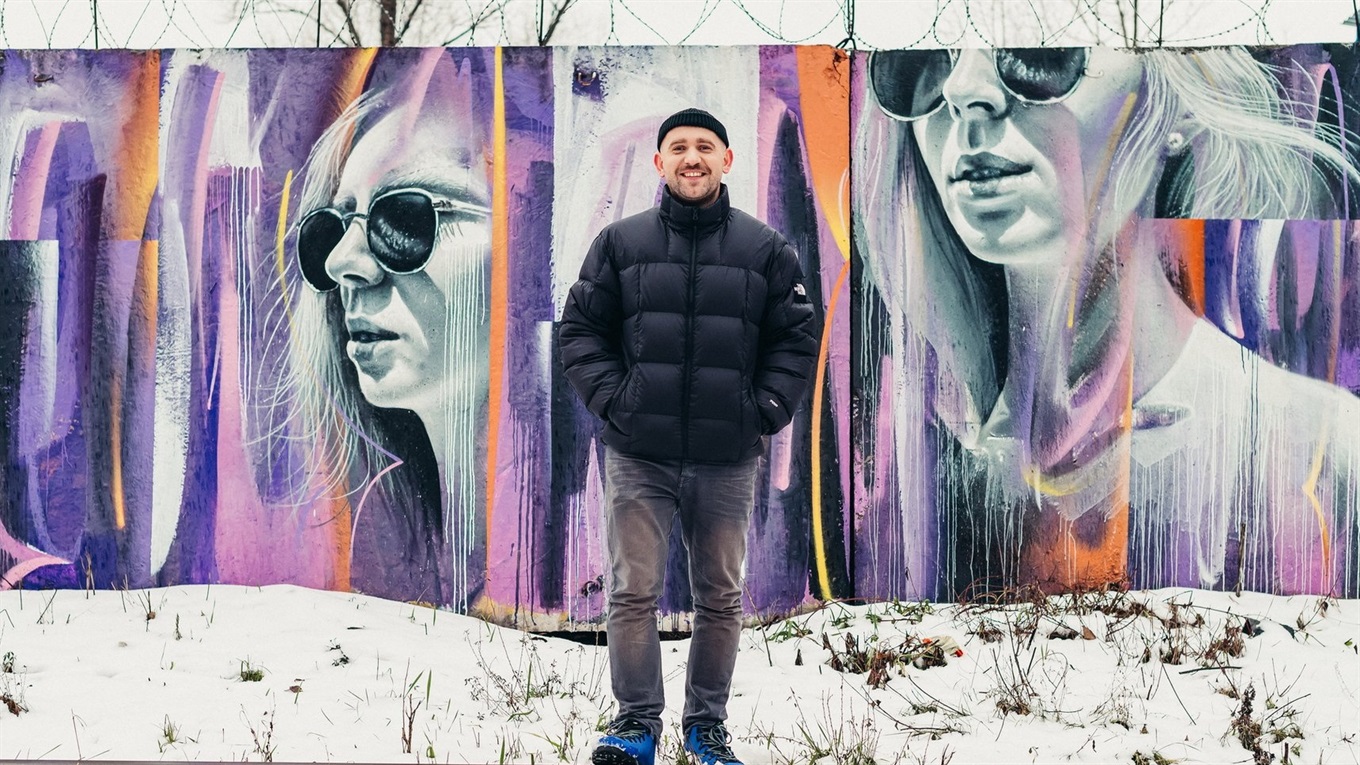 Із першого натискання на балончик я зрозумів - це любов. Мураліст Корбан розповів про рідне місто
