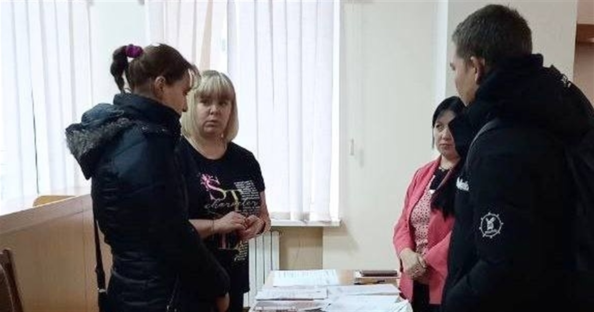 Батьків, які уникають навчання дітей в російській школі окупанти хочуть оголосити екстремістами