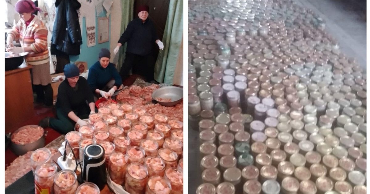 1298 банок тушонки приготували жителі сіл Щучинці та Ярошинка для захисників України