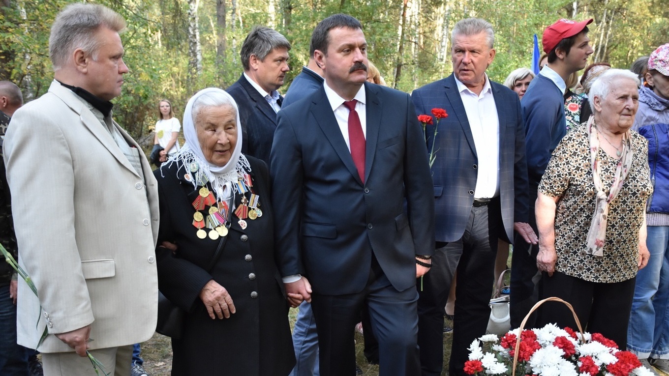 Привітання лідера партії «НАШ КРАЙ» Андрія Деркача з Днем Перемоги