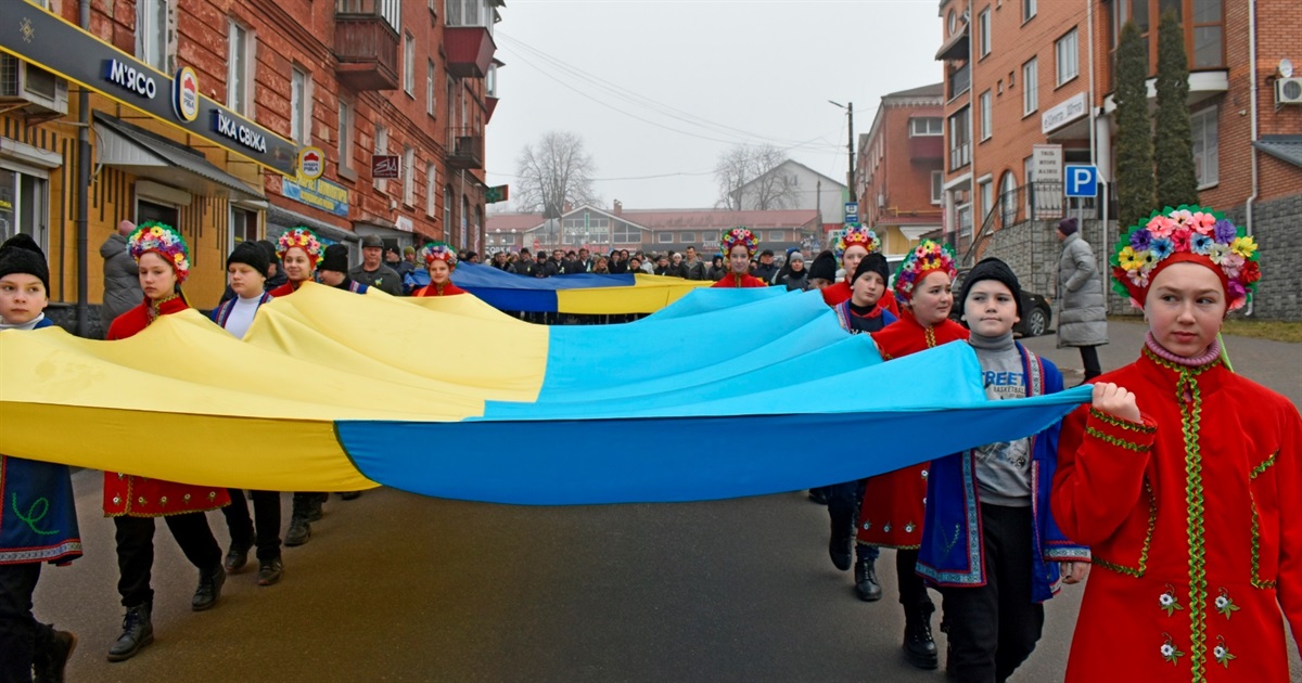Жмеринчани зібралися на марш Єдності, щоб заявити всьому світу: Україна – вільна і суверенна держава