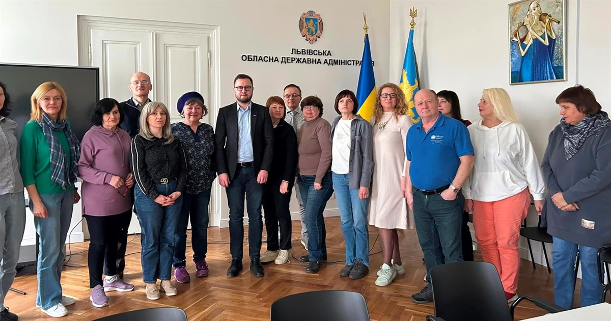 Тилова Львівщина в умовах війни: як регіон виконує місію найбільшого гуманітарного хабу країни