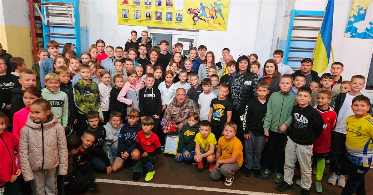 Новини воєнного часу. Старокостянтинів: місто-герой, свята бібліотек і вчителів, нові ініціативи