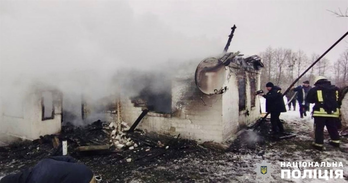 Троє дітей віком від 2 до 5 років загинуло у пожежі через піч на Житомирщині: правила безпеки