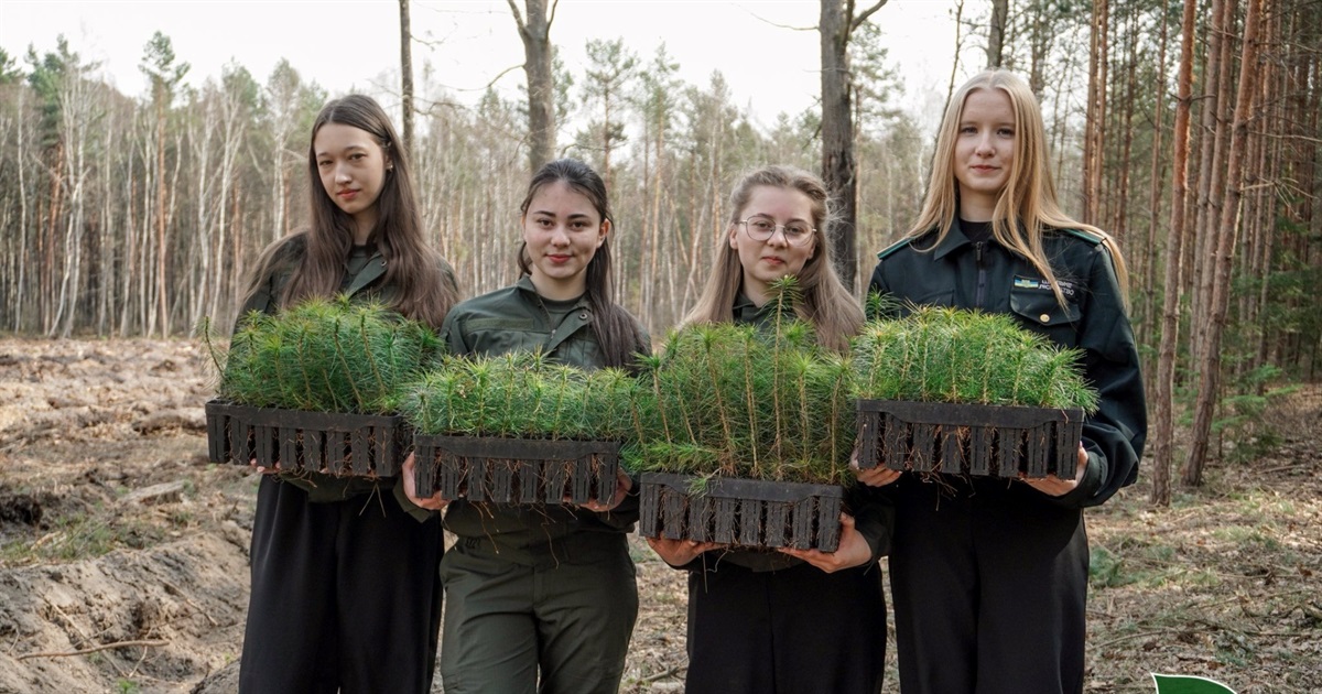 Поблизу Звягеля заклали "Ліс пам'яті" Валерія Зандера