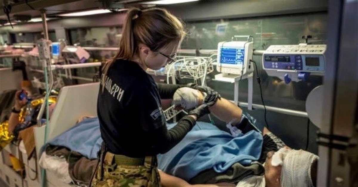 Парамедикиня "Госпітальєрів" Вікторія Гончарук зі Звягельщини увійшла до списку лідерок УП.100