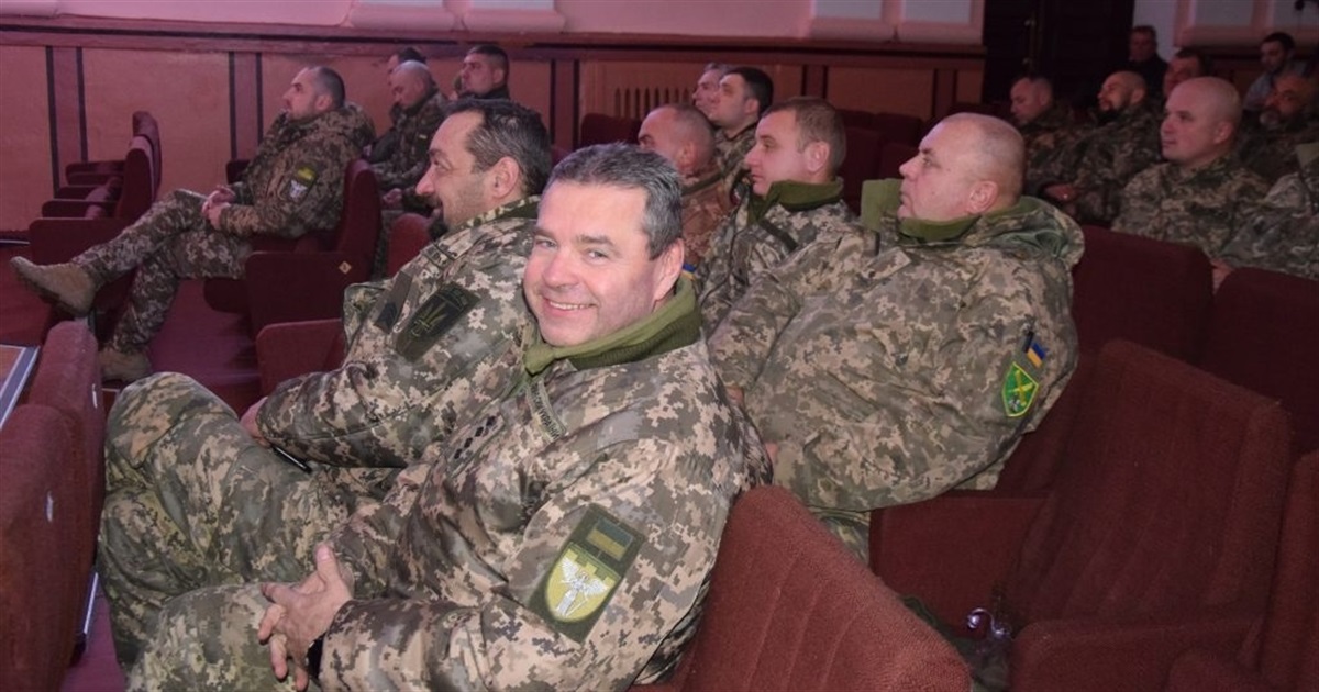 У Переяславі військовослужбовців урочисто привітали з нагоди Дня Збройних Сил України: ФОТО