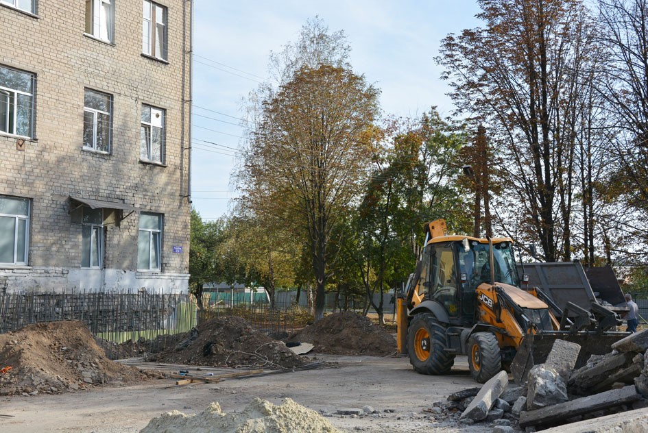 Реконструкція Покровської клінічної лікарні триває