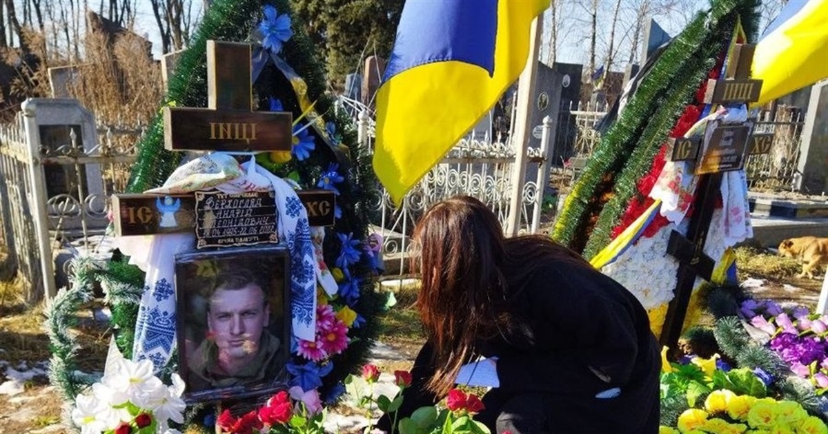На кладовищі, де поховані загиблі Захисники, планують встановити скульптуру архангела Михаїла