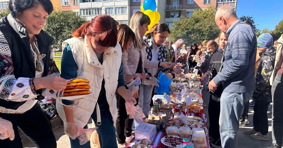 У НВК відбувся благодійний ярмарок: збирали гроші на ЗСУ