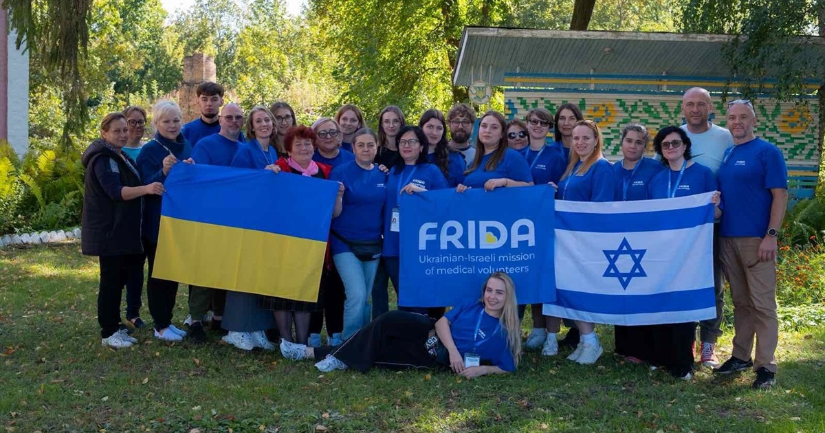 Медичні волонтери українсько-ізраїльської місії «Frida» завітали в Кальченки