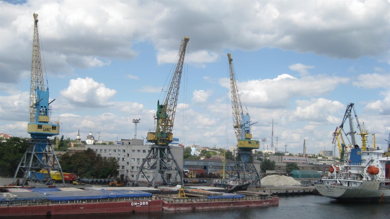 Херсонський порт передали у концесію. Що це означає для пересічних херсонців