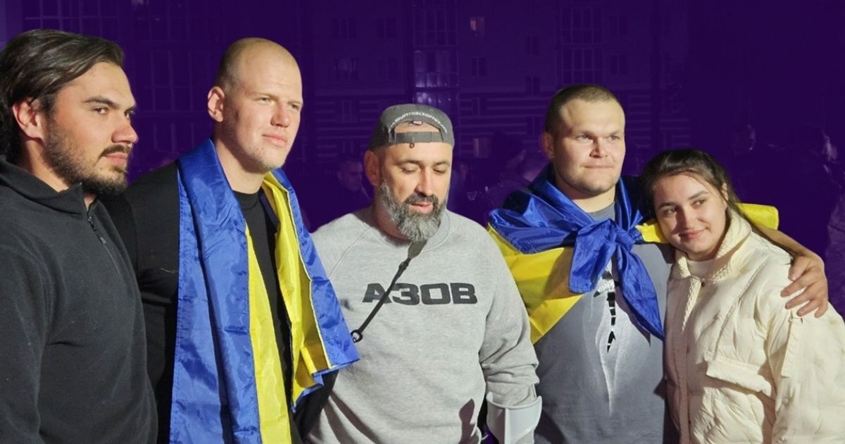 95 захисників на волі. Серед них "азовці", морпіхи та поліцейські, які боронили Маріуполь