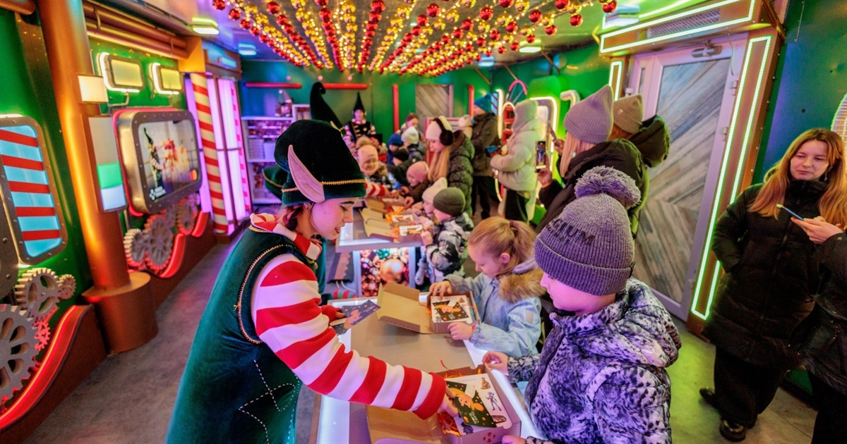 "Доставка казки": у Звягелі 23-24 грудня відкриється святкове містечко з виставами та подарунками