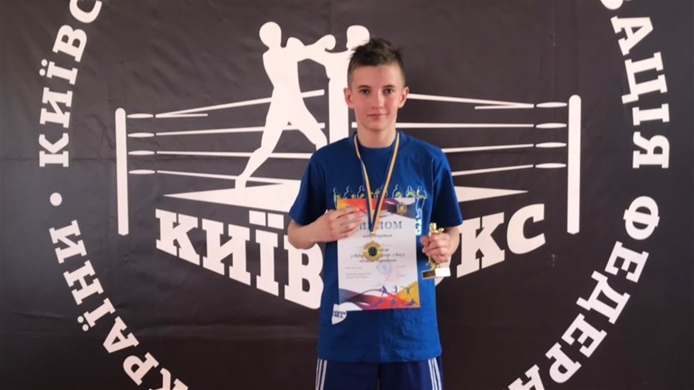 Новоград-волинський боксер знову став чемпіоном