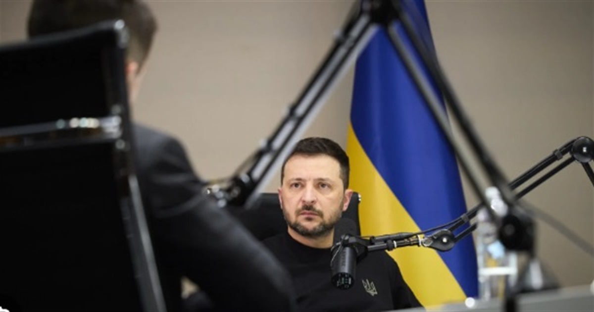 Зеленський у своєму інтервʼю розказав про мілітаризацію підлітків в Бердянську та Мелітополі