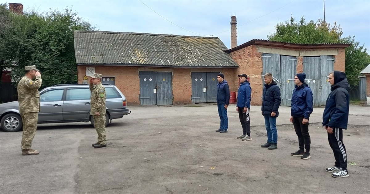 4 жовтня юнаки з Білопільщини поповнили лави Збройних сил України