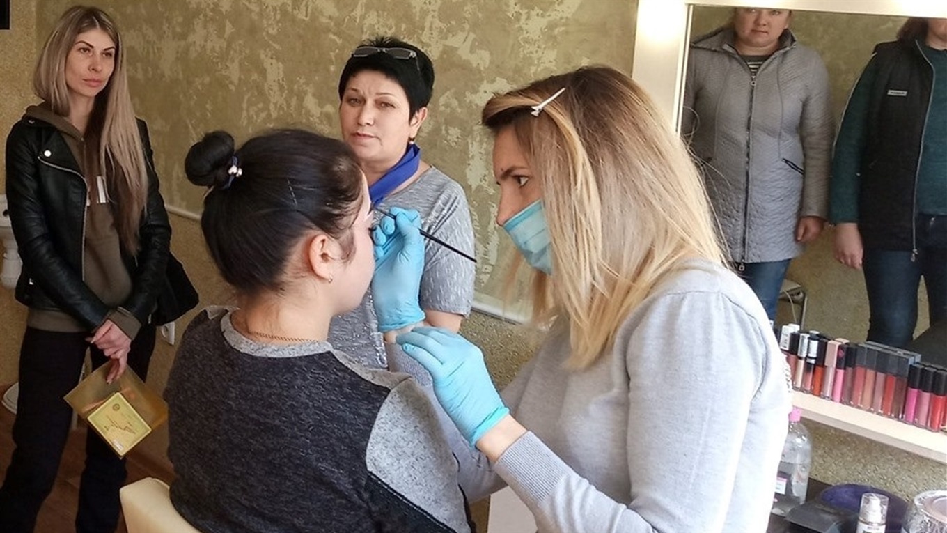 Підприємці Мар'їнки та Курахового поділились історіями свого успіху