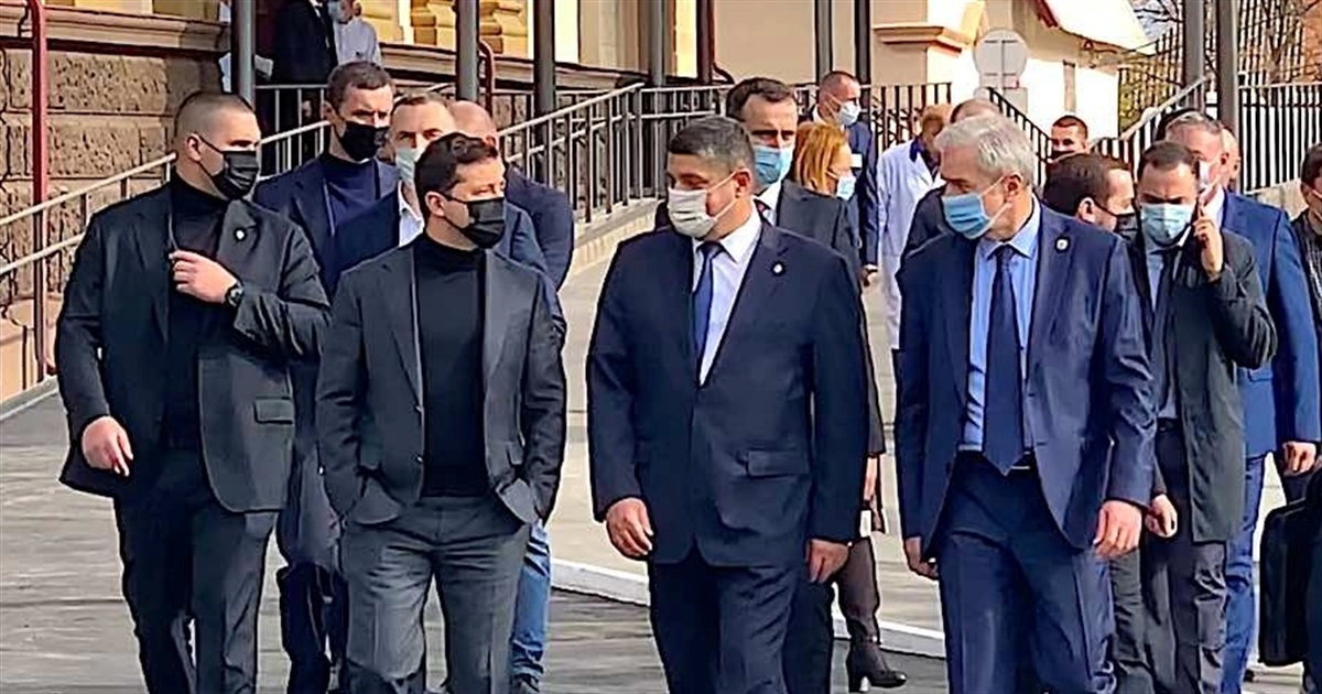 Остался доволен: визит президента в Измаил занял чуть более часа времени (видео)