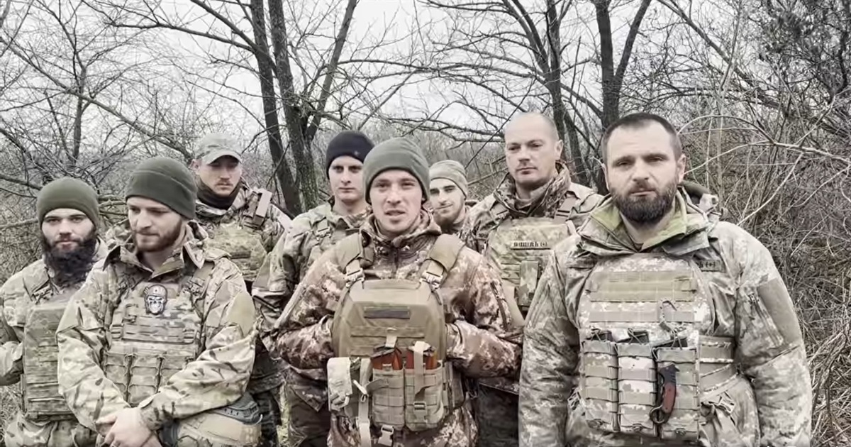 Звягеляни збирають гроші на ремонт автомобілів для 47 ОМБР: як долучитися