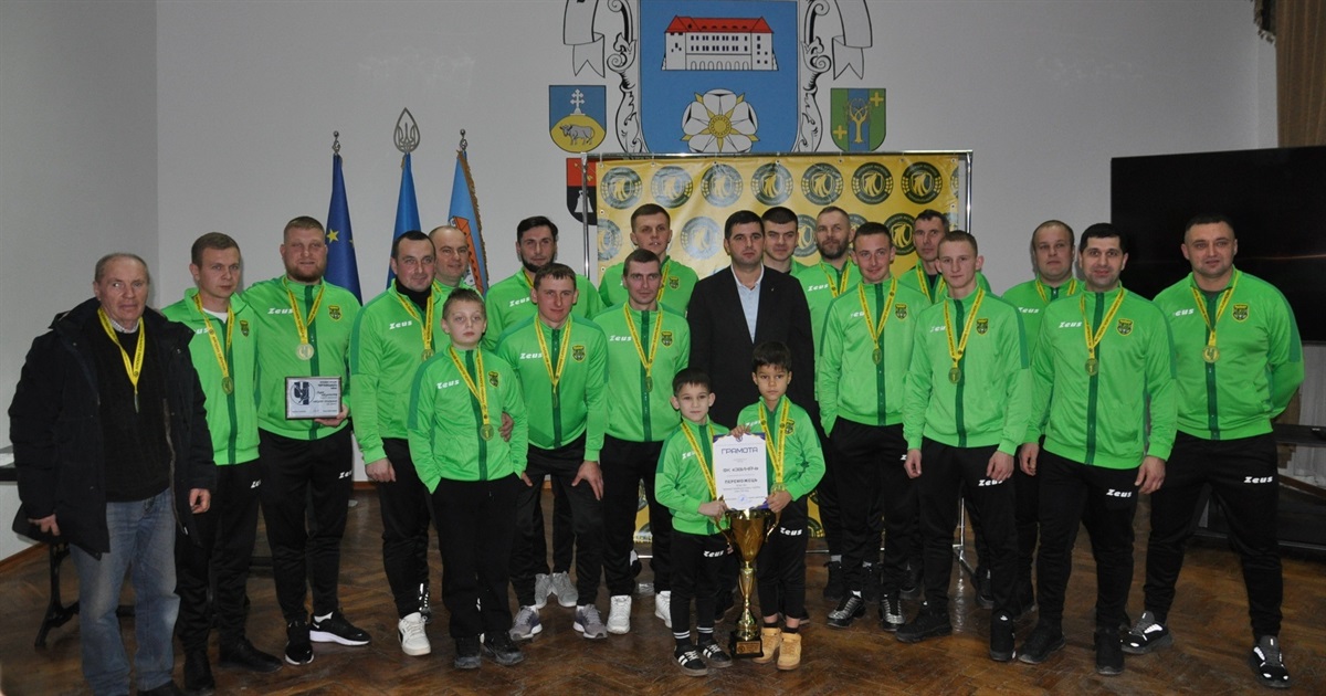 Віват, чемпіони! У Чорткові підбили підсумки футбольного сезону і нагородили переможців першості