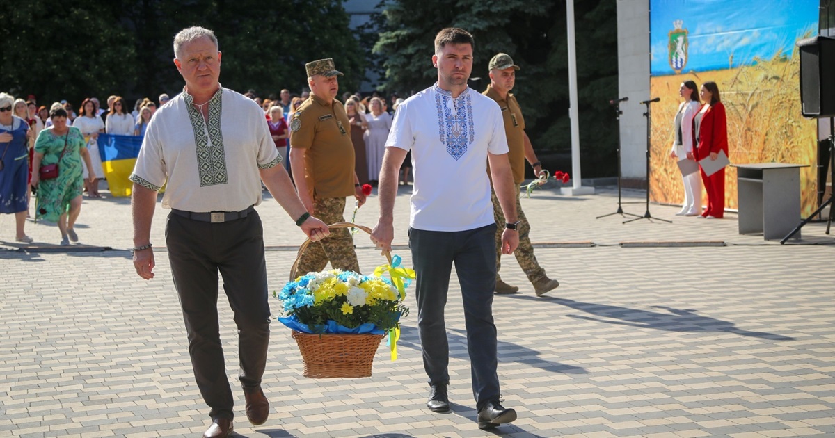 На Південноукраїнській АЕС відбулися урочистості з нагоди Дня прапора та дня Незалежності України