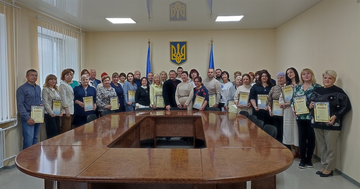 В Ізмаїлі урочисто нагородили найкращих представників освітньої галузі міста