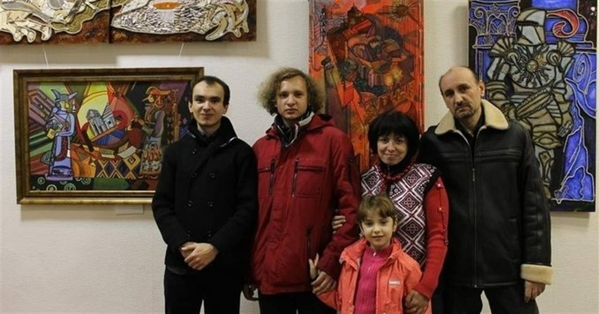 Малював людей та побут у підвалах. Історія маріупольської родини художників Немировських