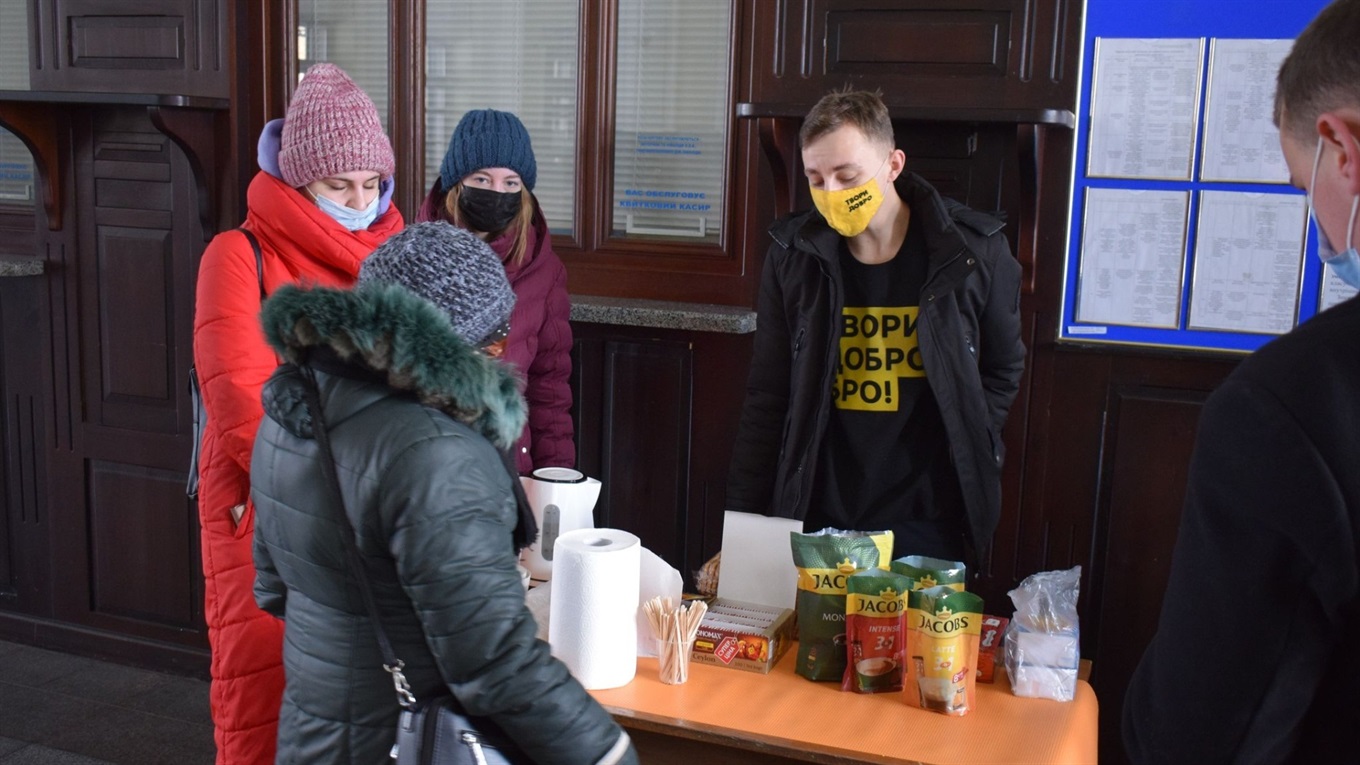 У Жмеринці Українська волонтерська служба організувала пункт обігріву