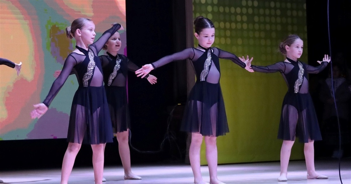 У Палаці культури Звягеля відбувся благодійний дитячий концерт "Ми діти твої, Україно!"