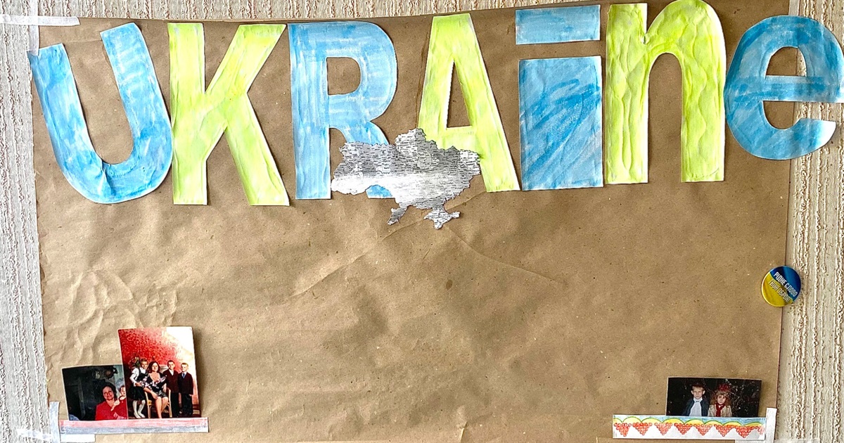 «Мені дали 100 злотих, замовили таксі, а я стояла і плакала через це», - історія переселенки Соні