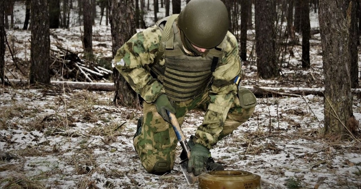 На Київщині мінують шляхи ймовірного наступу російських військ: хроніка 16 січня