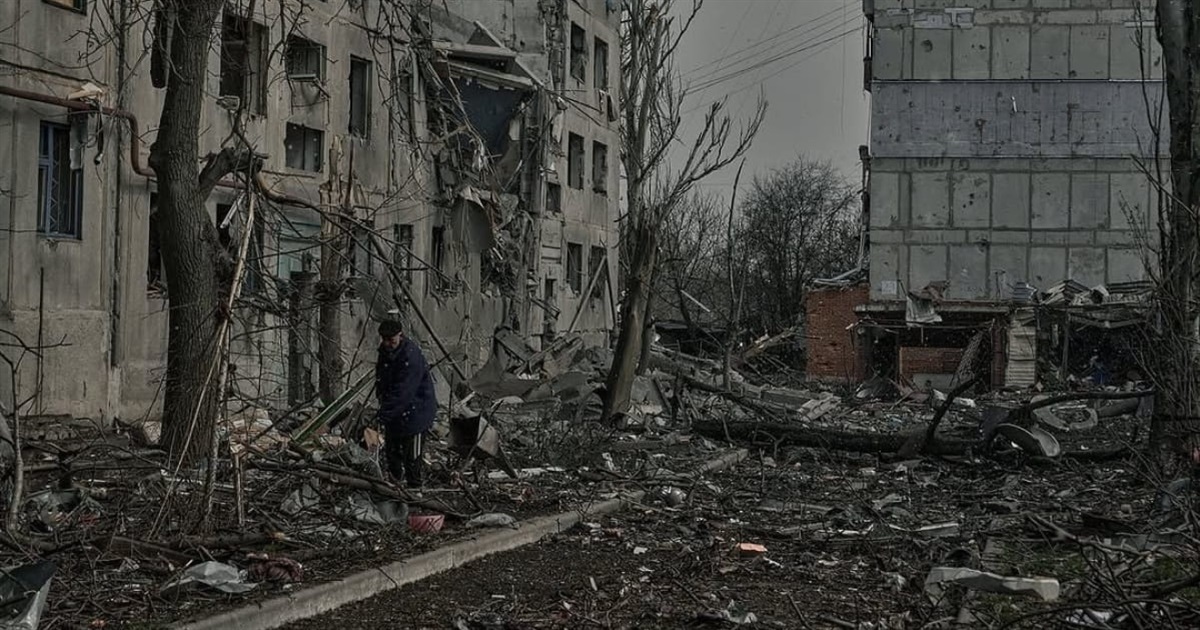 У Покровську могила мого сина. Віктор Назаревський три роки залишався у місті і шкодує, що поїхав