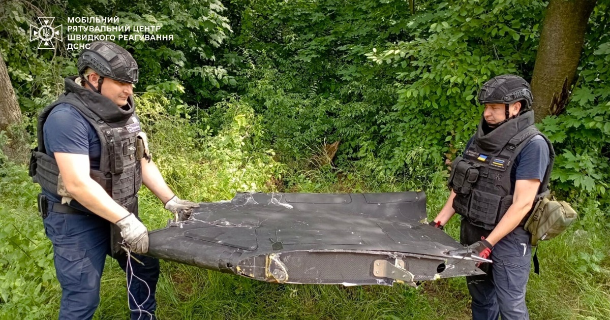 На Київщині сапери знешкодили бойову частину російського дрона та артснаряди