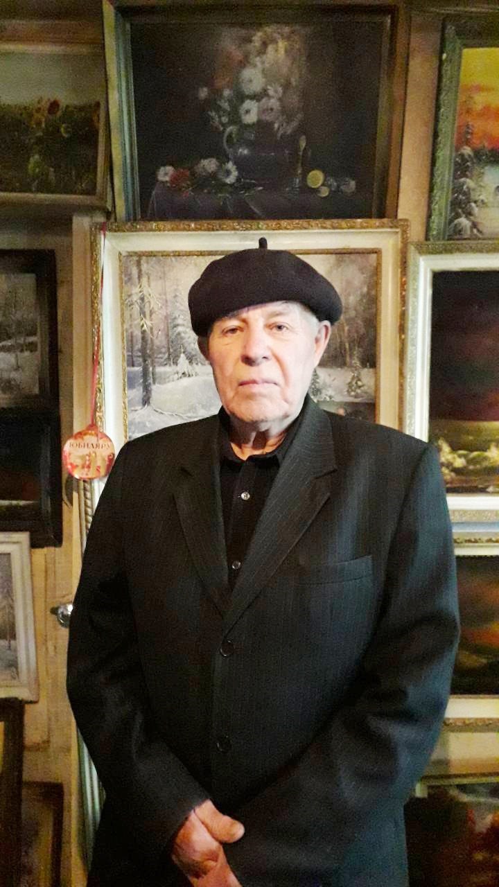 Микола Калашник малює за покликом серця